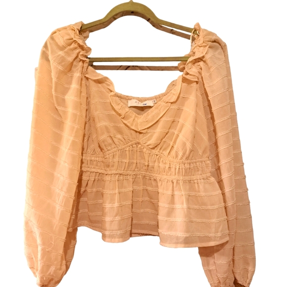 Astr Tops - ASTR THE LABEL ZIVA LONG SLEEVE RUFFLED ROMANTIC TOP SIZE M
